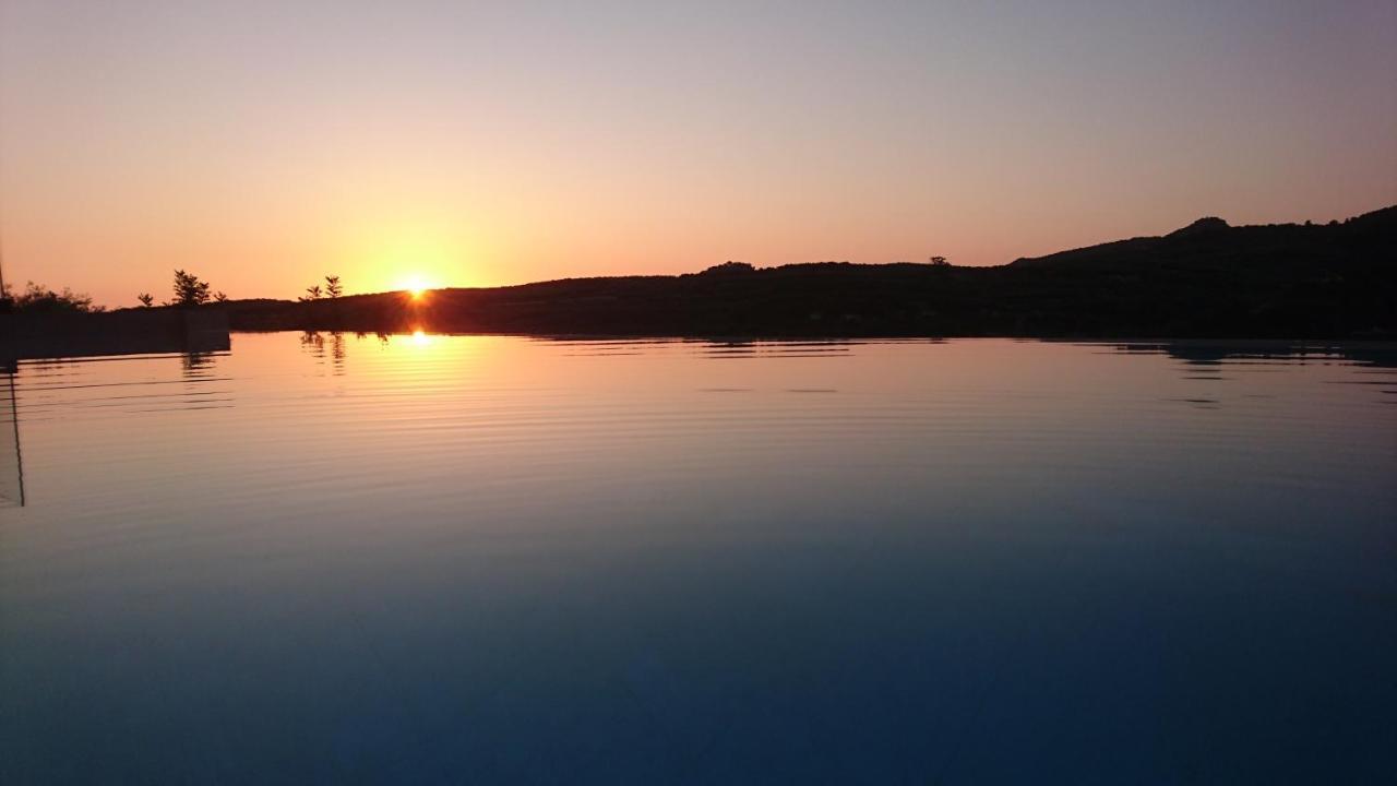 Villa Olive Valley Loutraki  Dış mekan fotoğraf